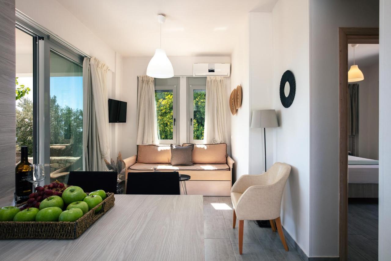 Evgoro Luxury Suites Agia Galini Eksteriør billede